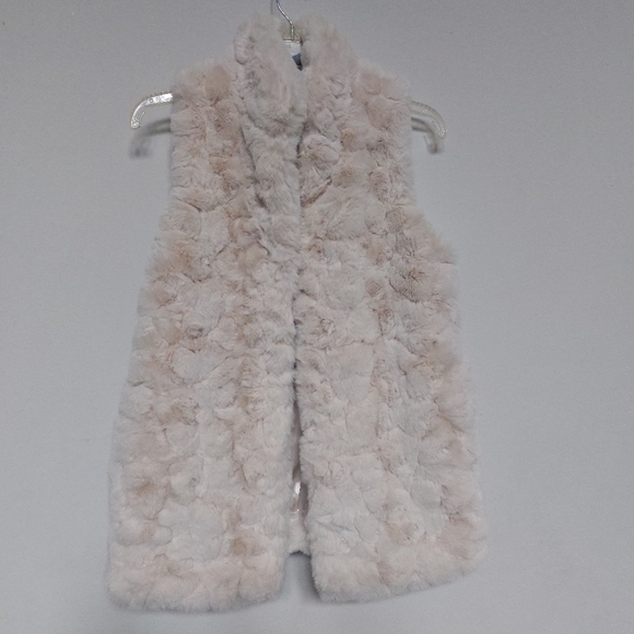 Rachel Zoe Faux Fur Cream Color Vest Size Small NWNT - Picture 9 of 13